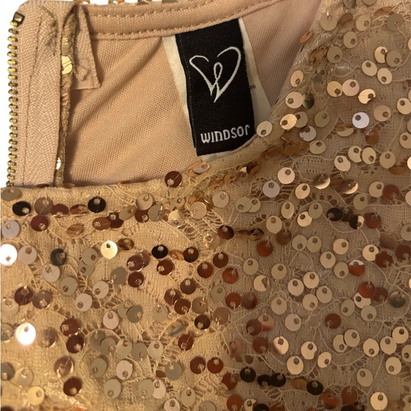 Perfect Rose Gold Sequin Top - Picture 3 of 4